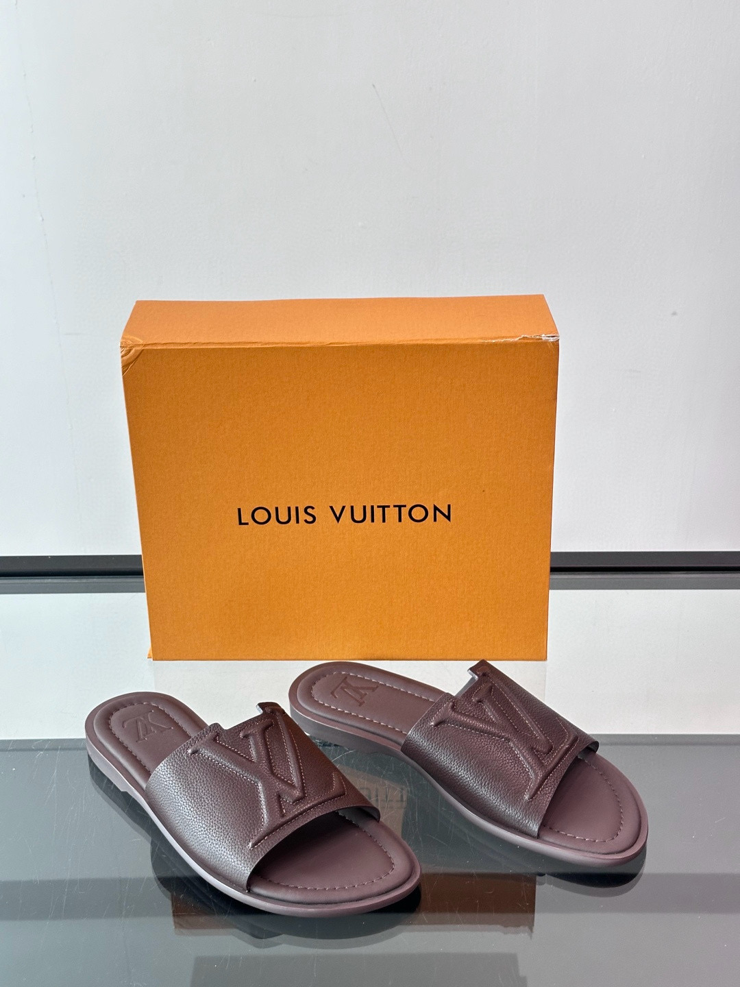 루이비통 Louis Vuitton New arrival 슬리퍼