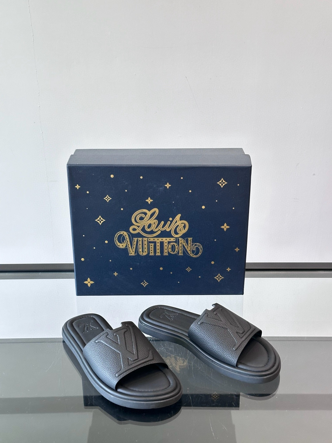 루이비통 Louis Vuitton New arrival 슬리퍼