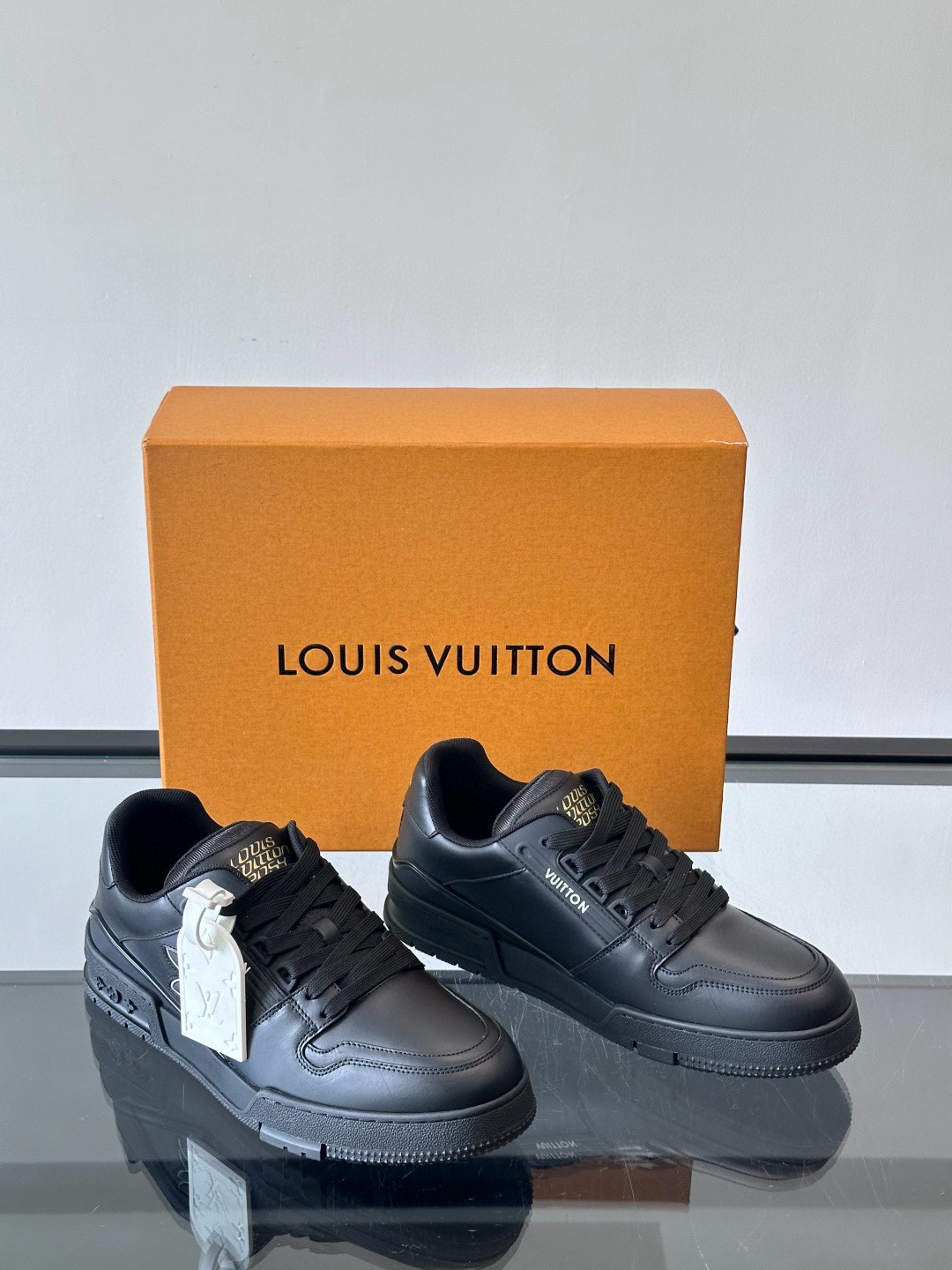 루이비통 Louis Vuitton Trainer 스니커즈