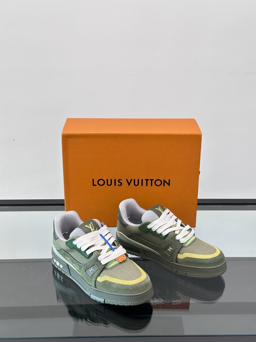 루이비통 Louis Vuitton Trainer 스니커즈