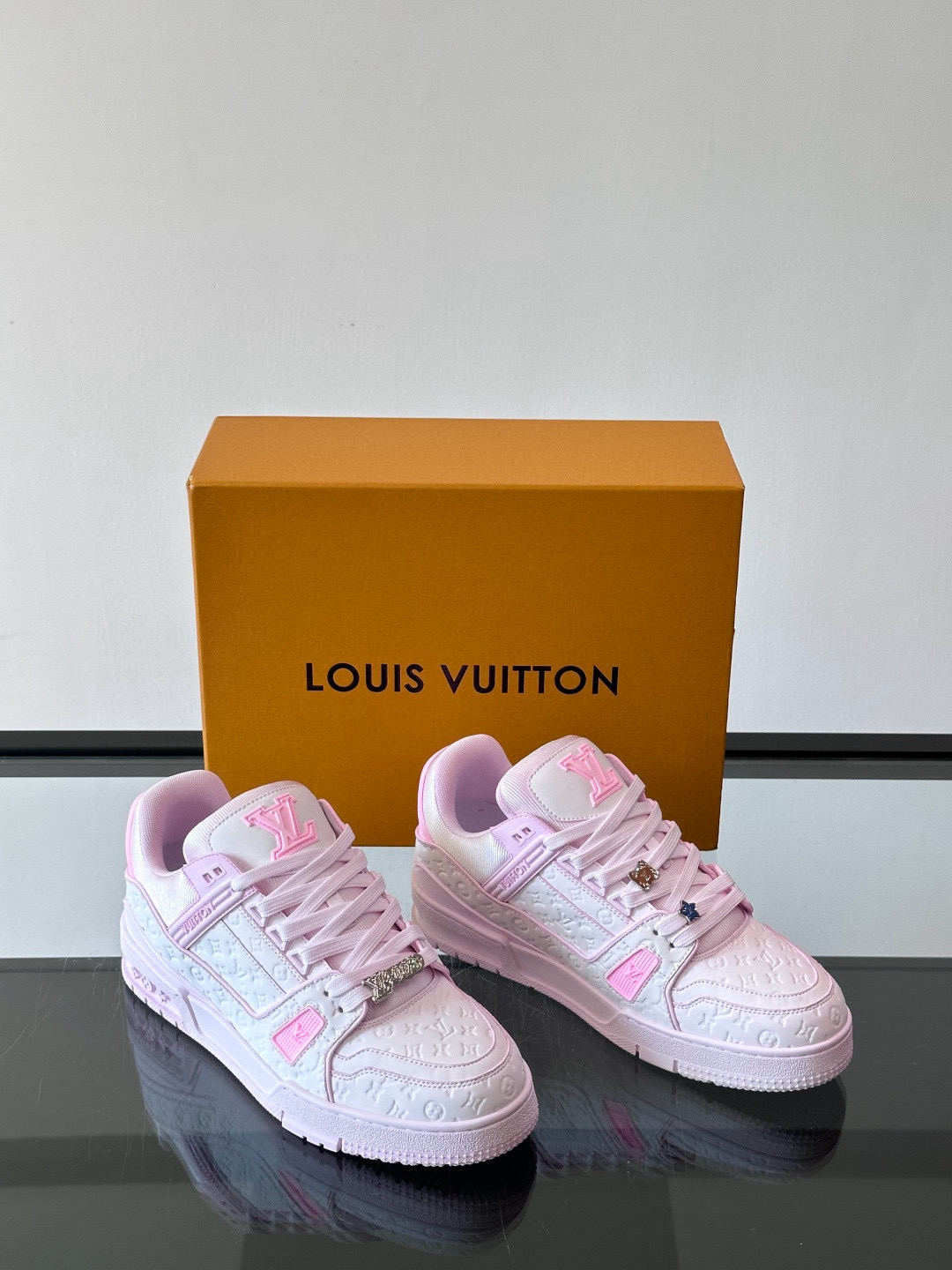 루이비통 Louis Vuitton Trainer 스니커즈