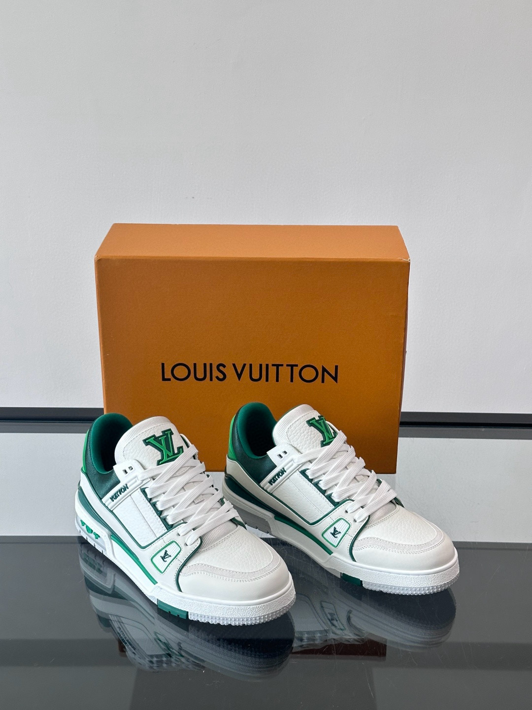 루이비통 Louis Vuitton Trainer 스니커즈