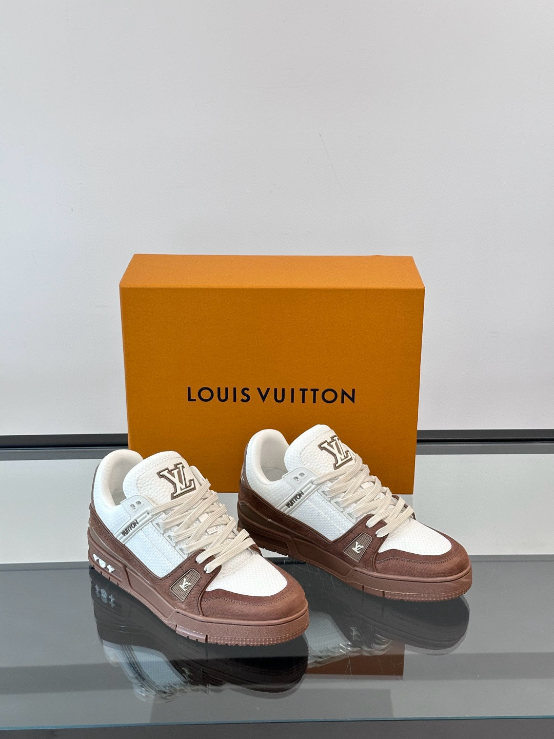 루이비통 Louis Vuitton Trainer 스니커즈