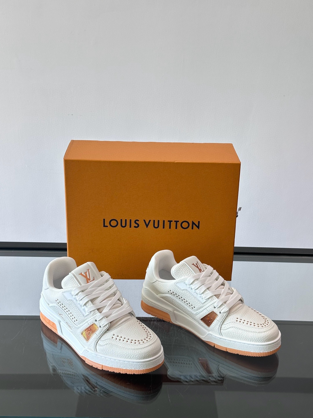 루이비통 Louis Vuitton Trainer 스니커즈