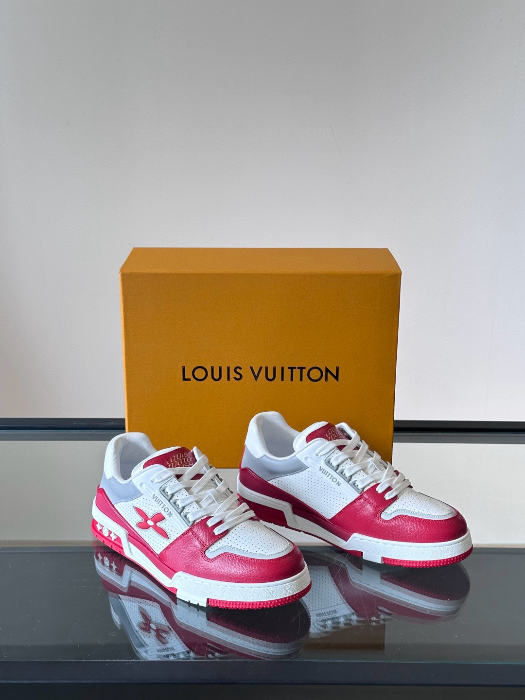 루이비통 Louis Vuitton 스니커즈