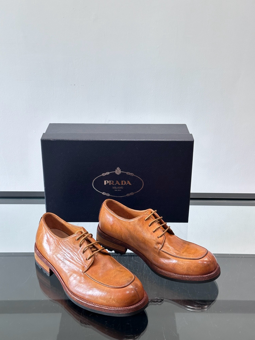 프라다 Prada 로퍼