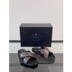 프라다 Prada 슬리퍼