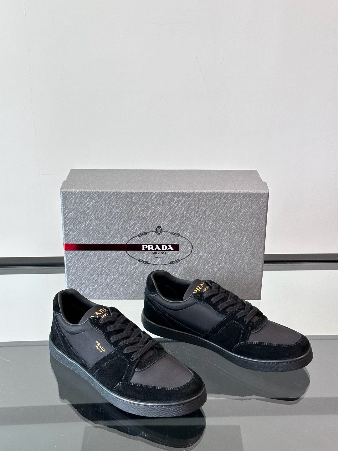 프라다 Prada 스니커즈