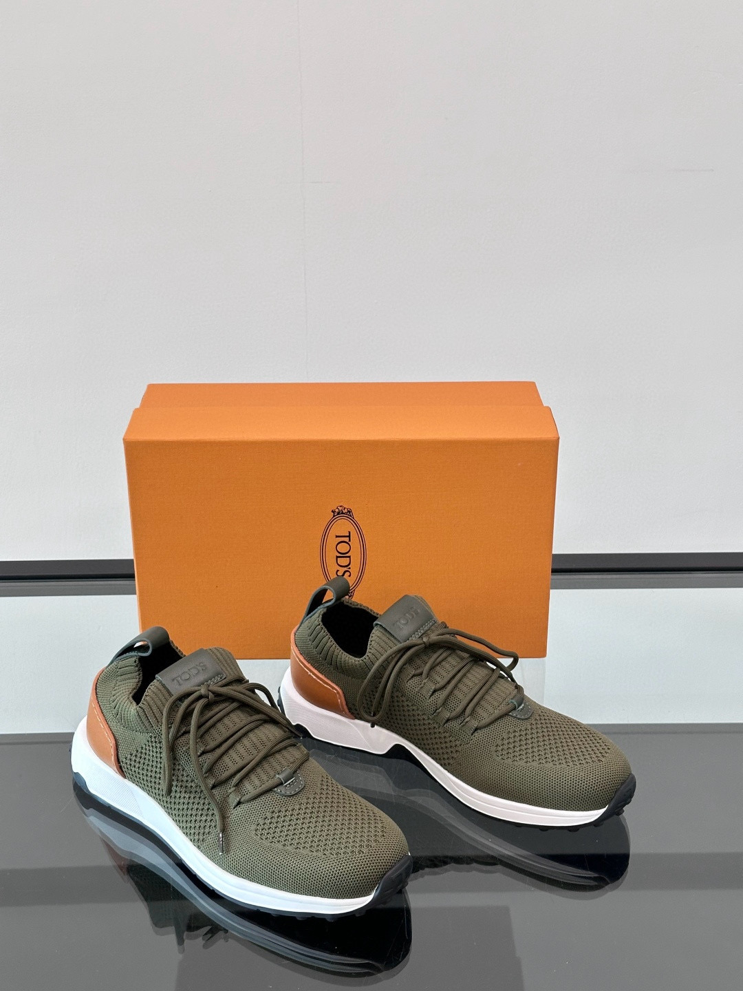 토즈 TOD'S 스니커즈