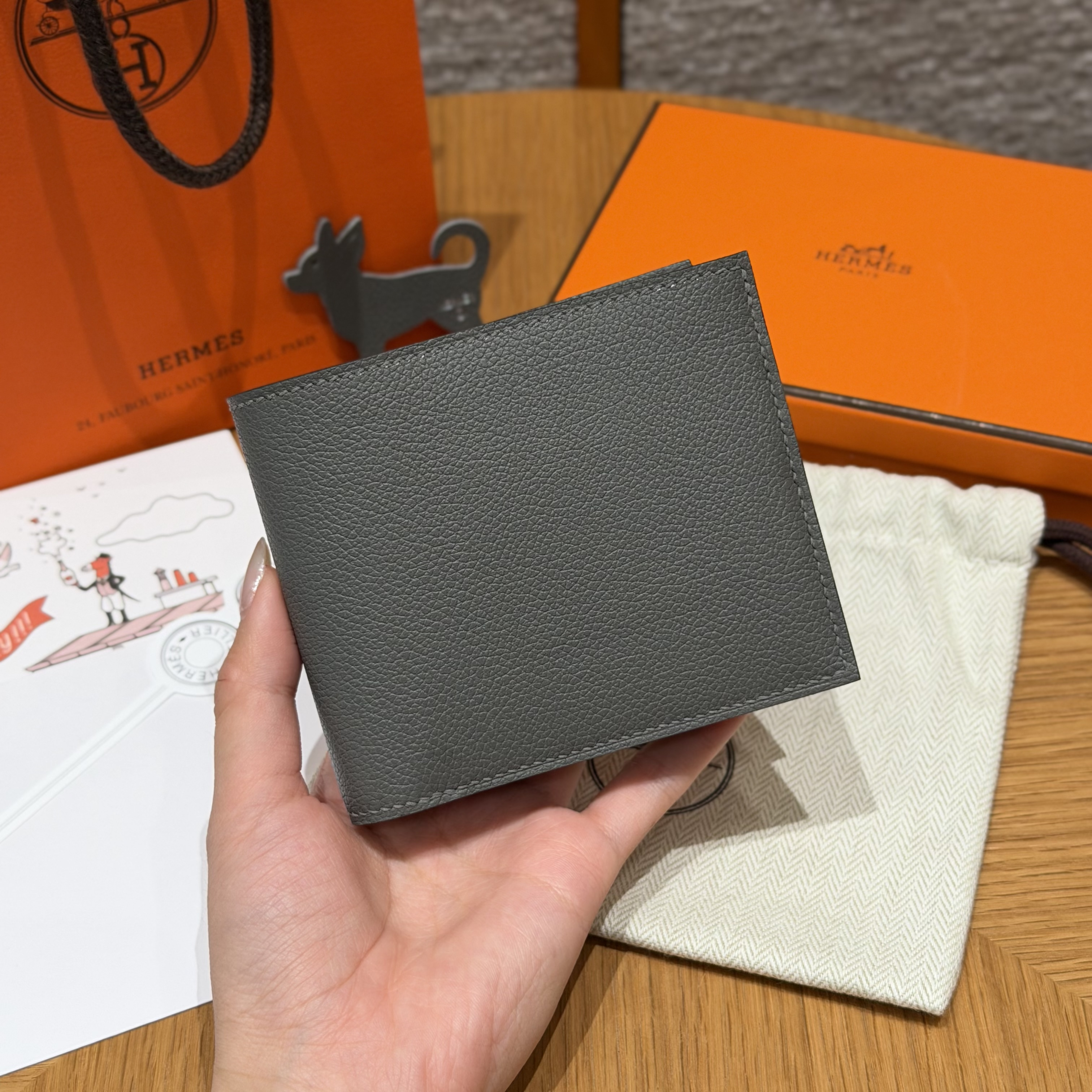 에르메스 Hermes MC² Copernic Short wallet 9cm evercolor 0L Gris Meyer