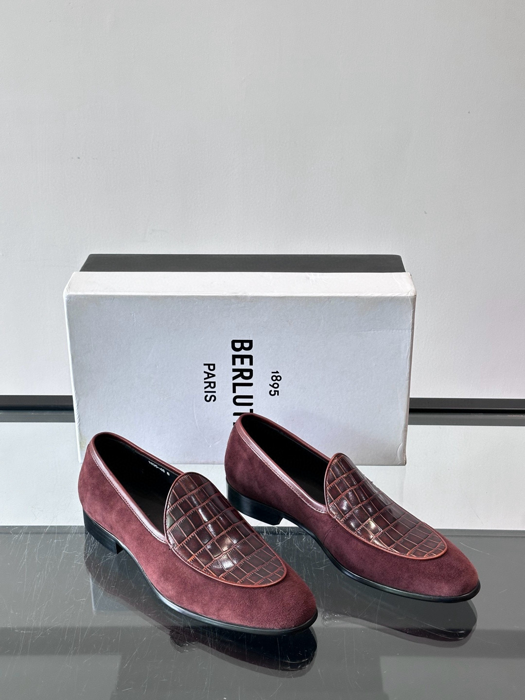 벨루티 Berluti 로퍼 슈즈
