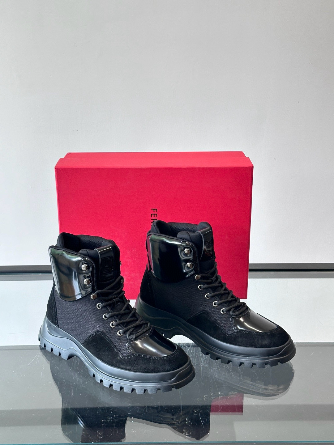 살바토레 페라가모 Salvatore Ferragamo 부츠