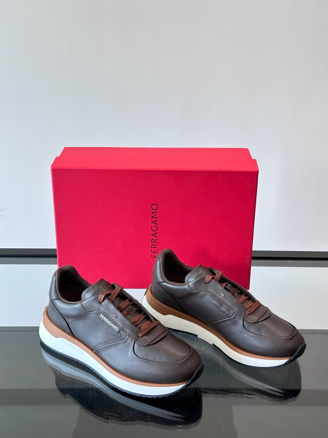 살바토레 페라가모 Salvatore Ferragamo 스니커즈