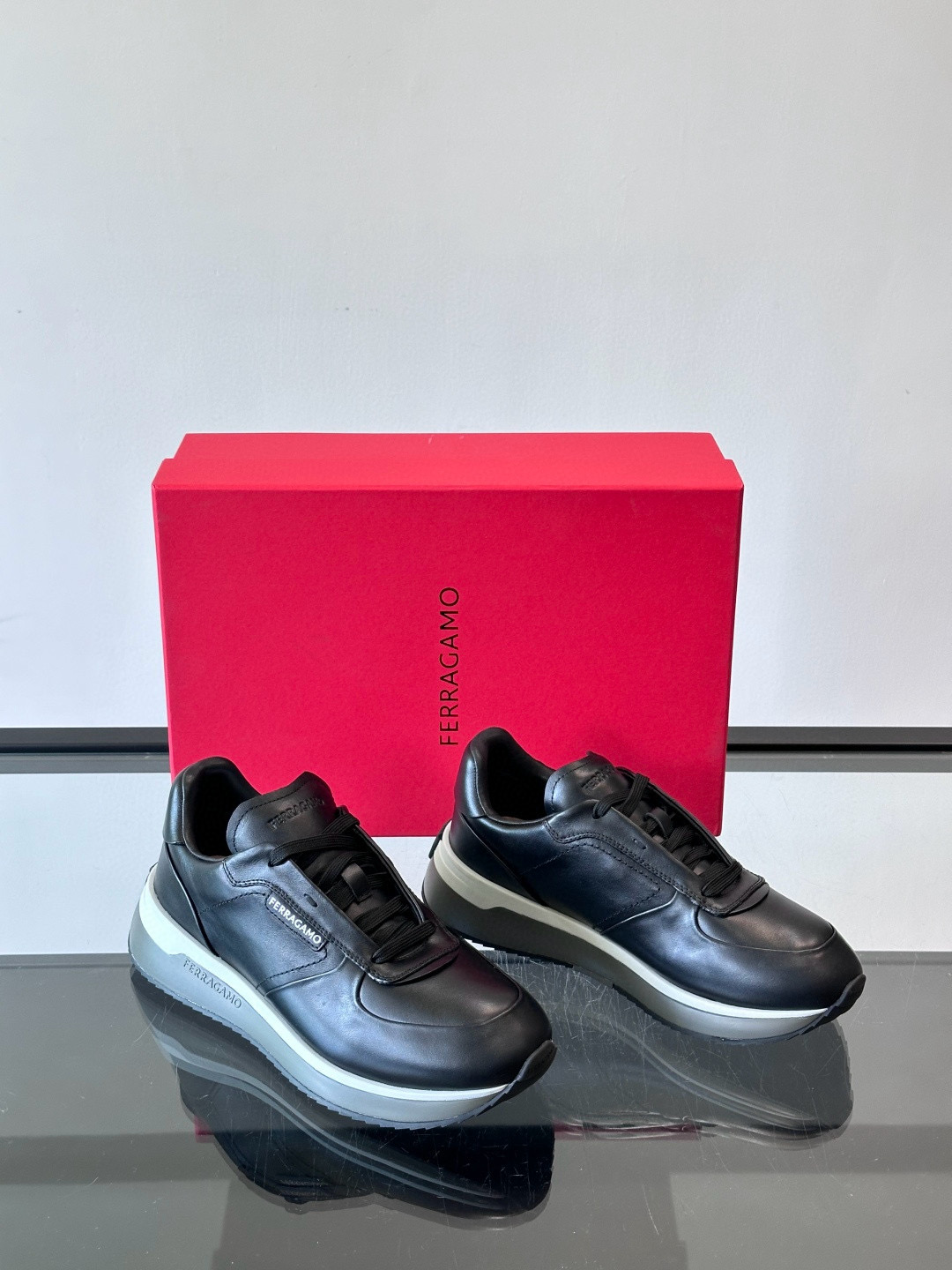 살바토레 페라가모 Salvatore Ferragamo 스니커즈