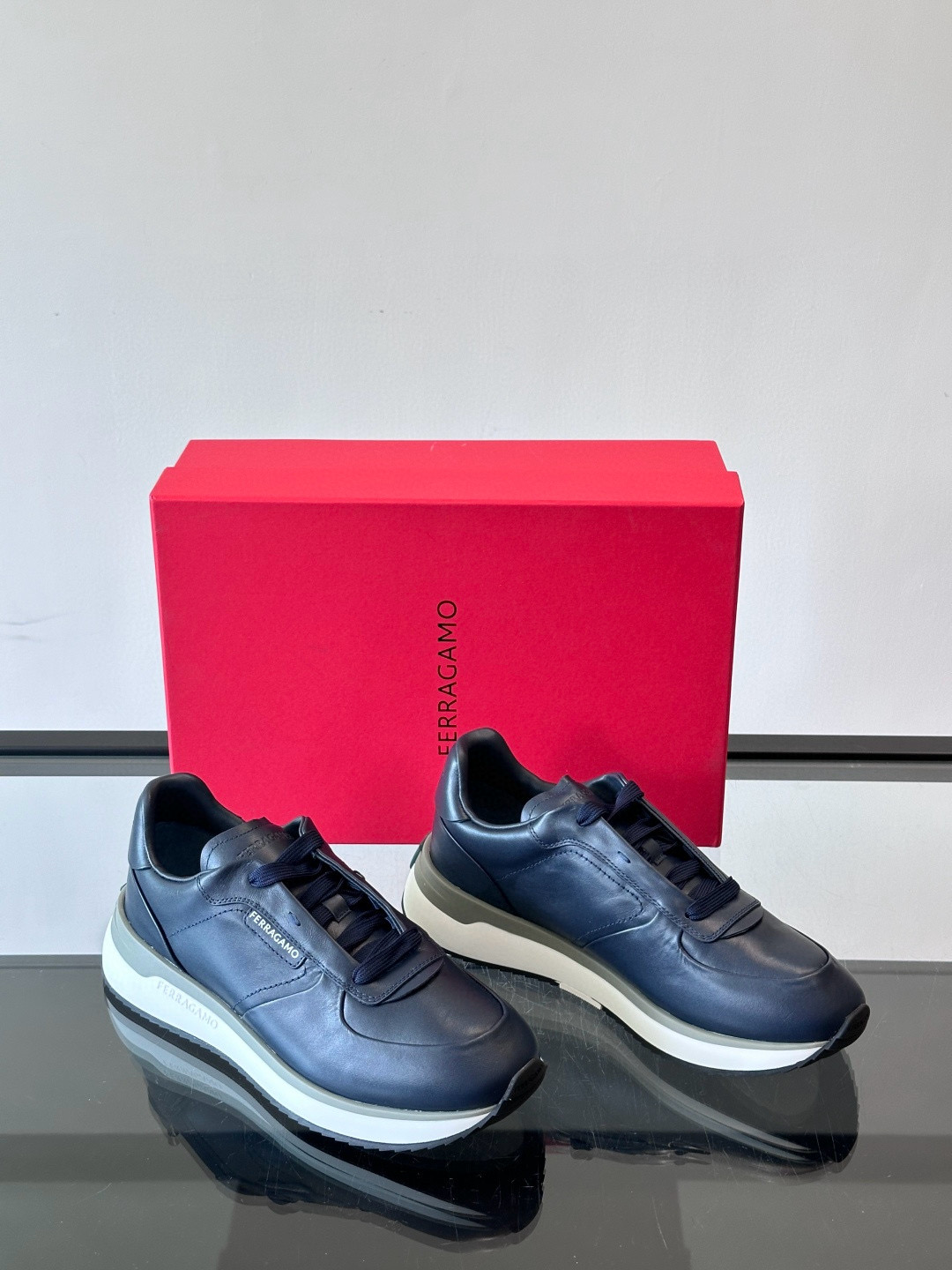 살바토레 페라가모 Salvatore Ferragamo 스니커즈