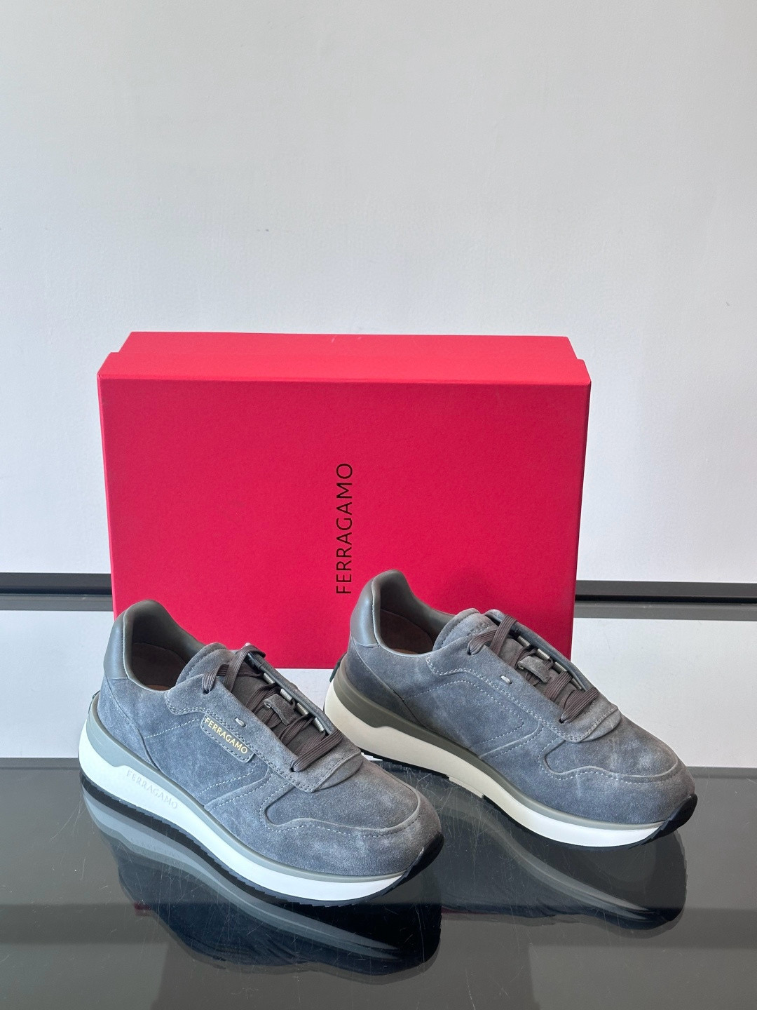 살바토레 페라가모 Salvatore Ferragamo 스니커즈