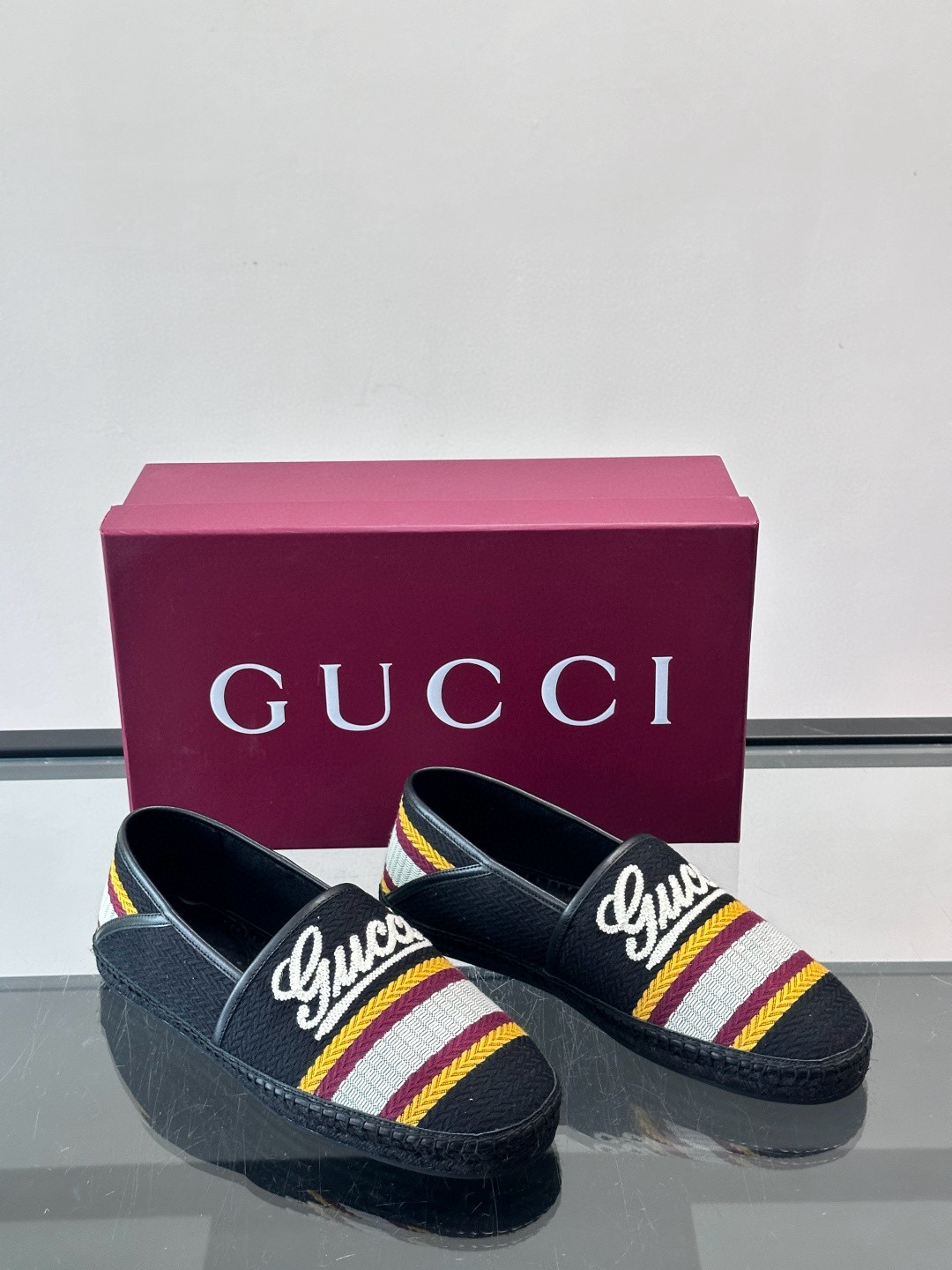 구찌 Gucci 어부신