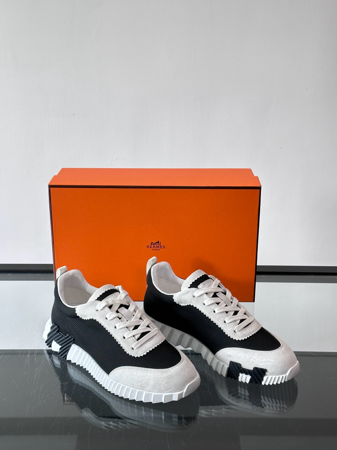 에르메스 Hermes Bouncing 스니커즈