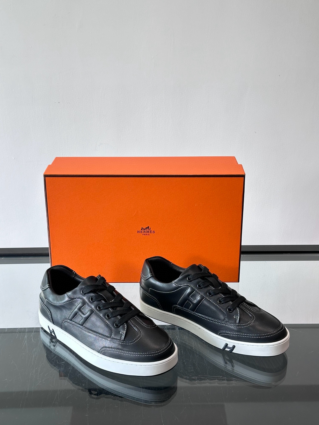 에르메스 Hermes Formel 스니커즈