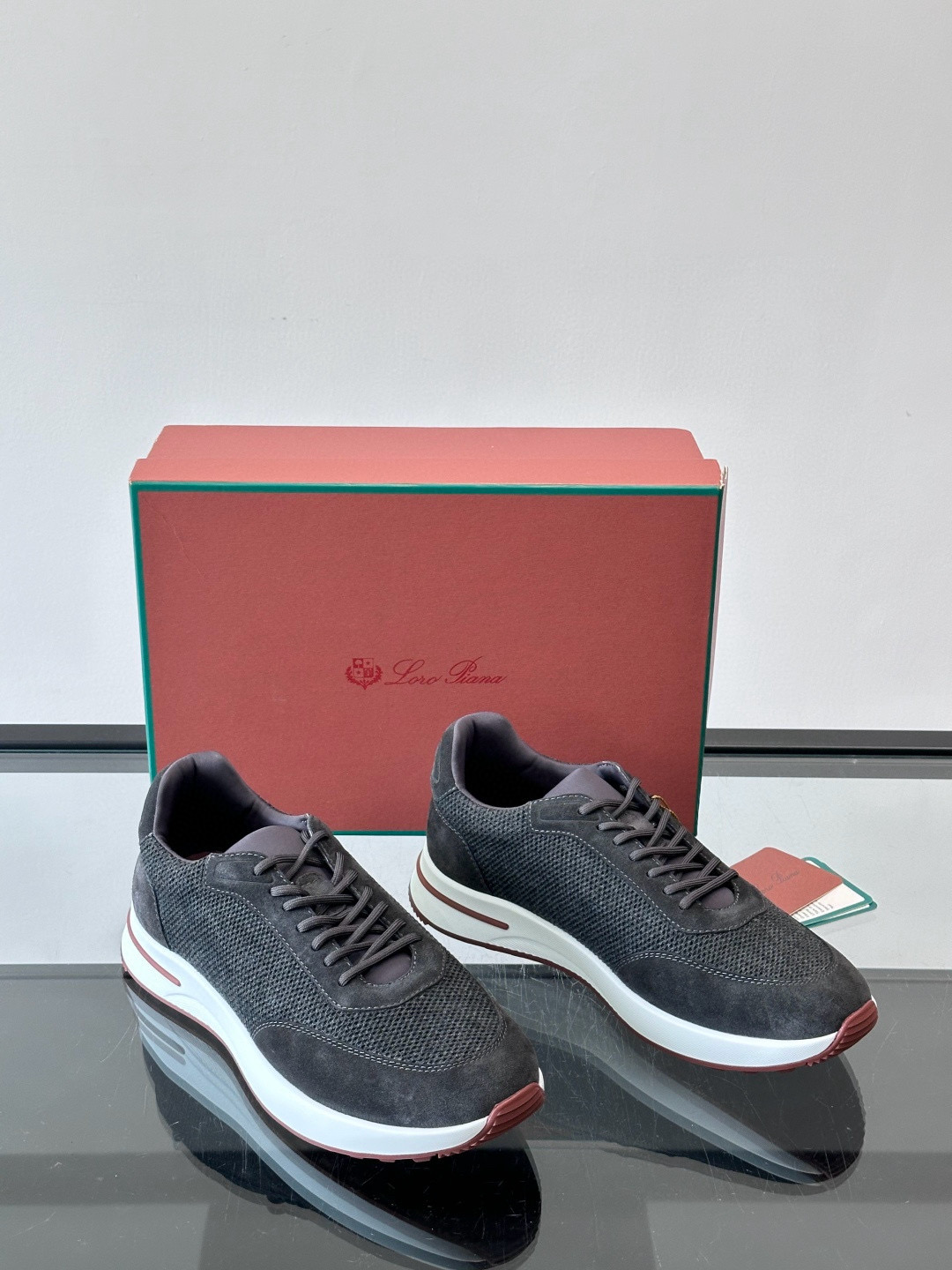 로로피아나 Loro Piana Week end Walk 스니커즈