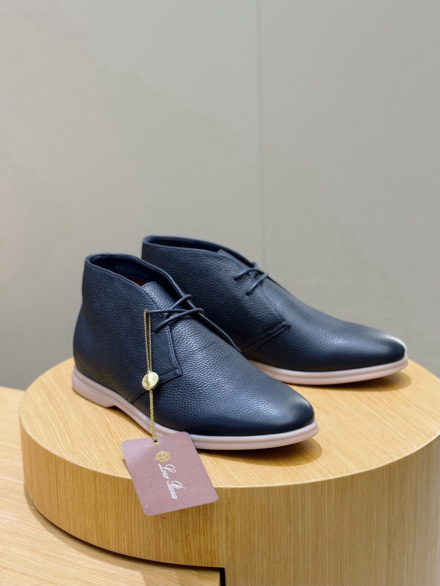 로로피아나 Loro Piana 부츠