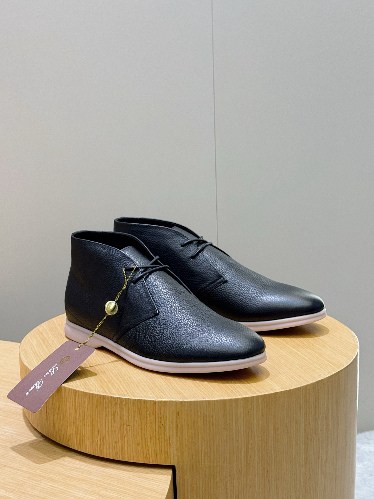 로로피아나 Loro Piana 부츠