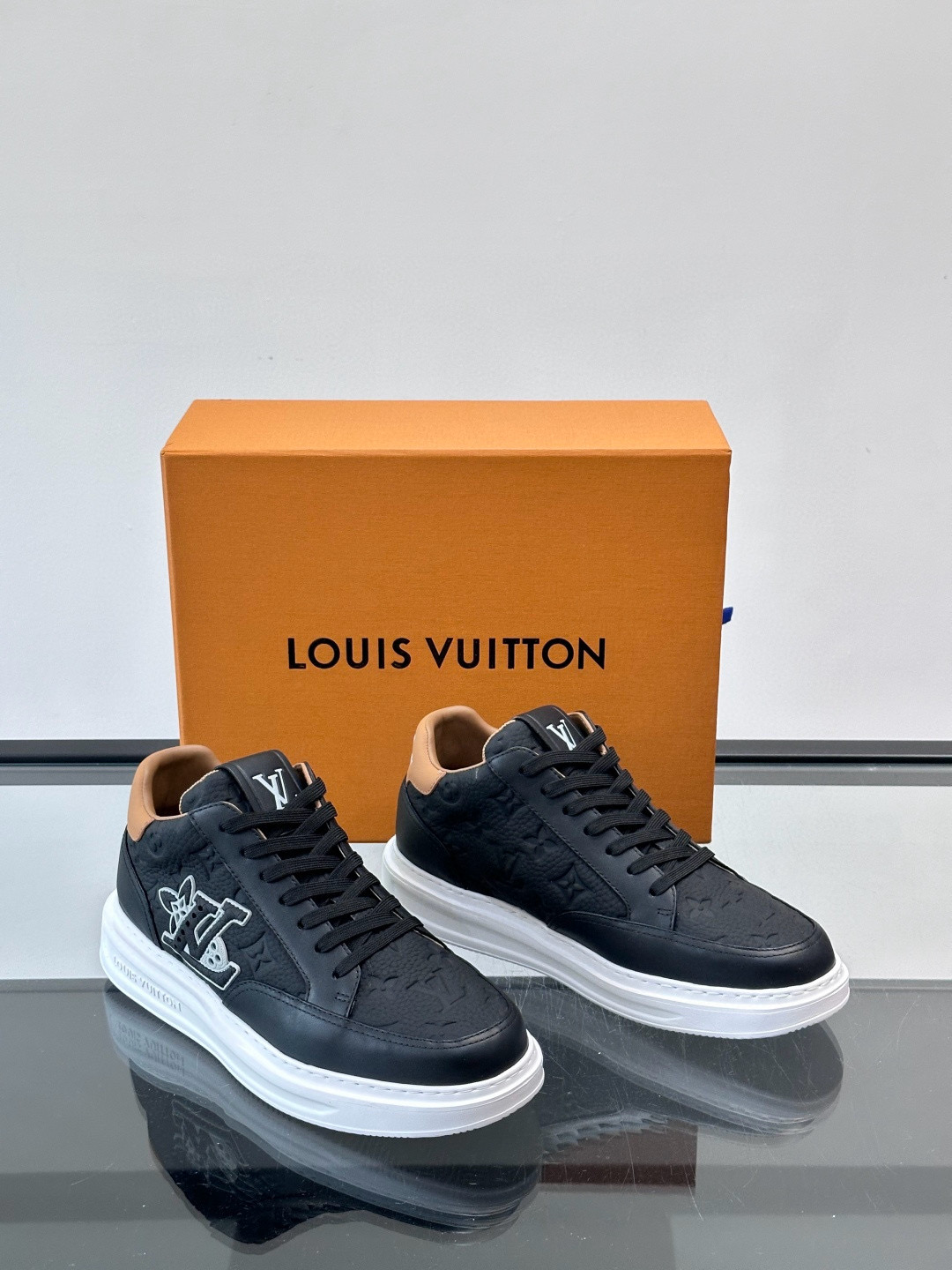 루이비통 Louis Vuitton Beverly Hills 스니커즈