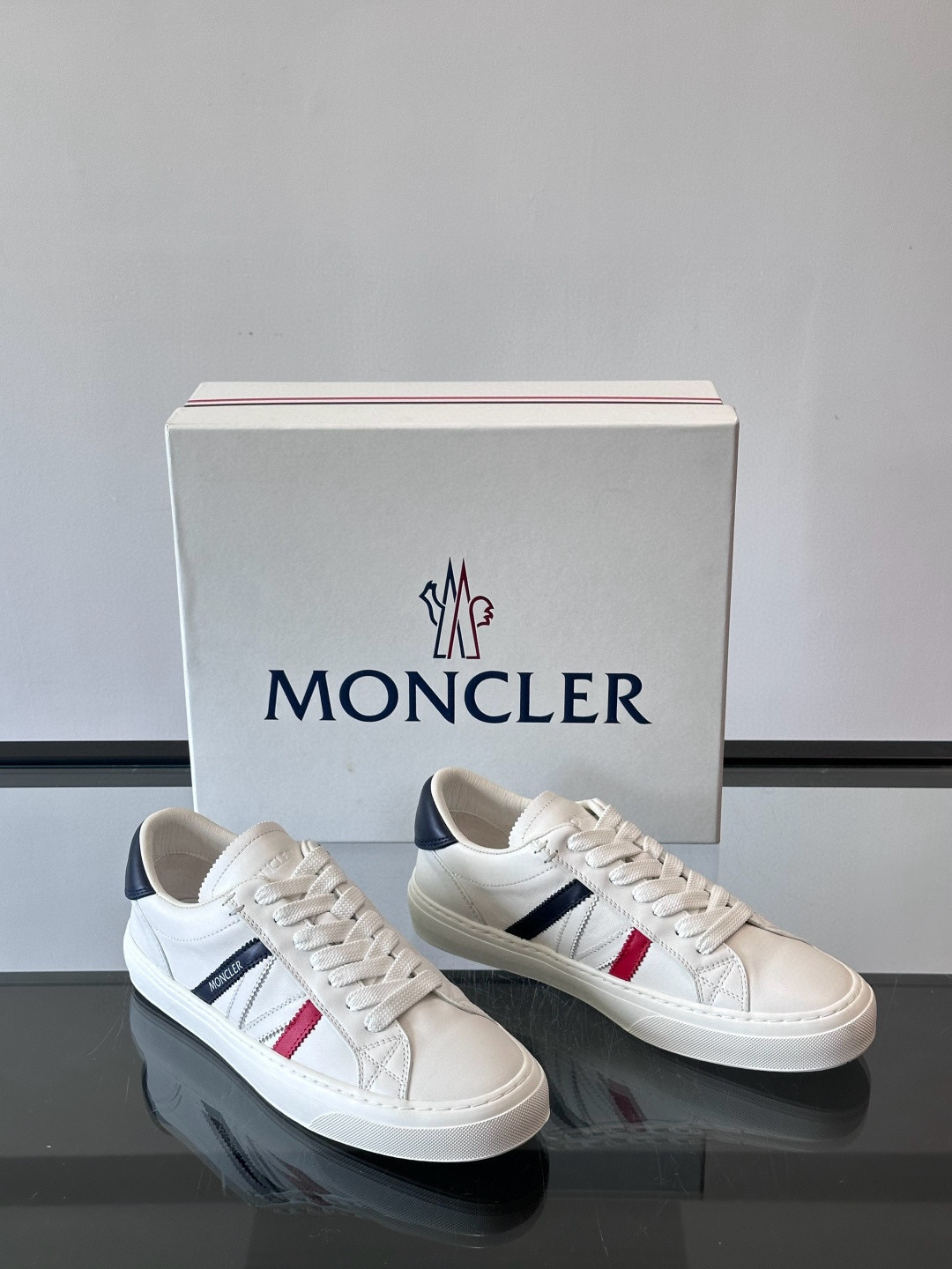 몽클레어 Moncler 스니커즈
