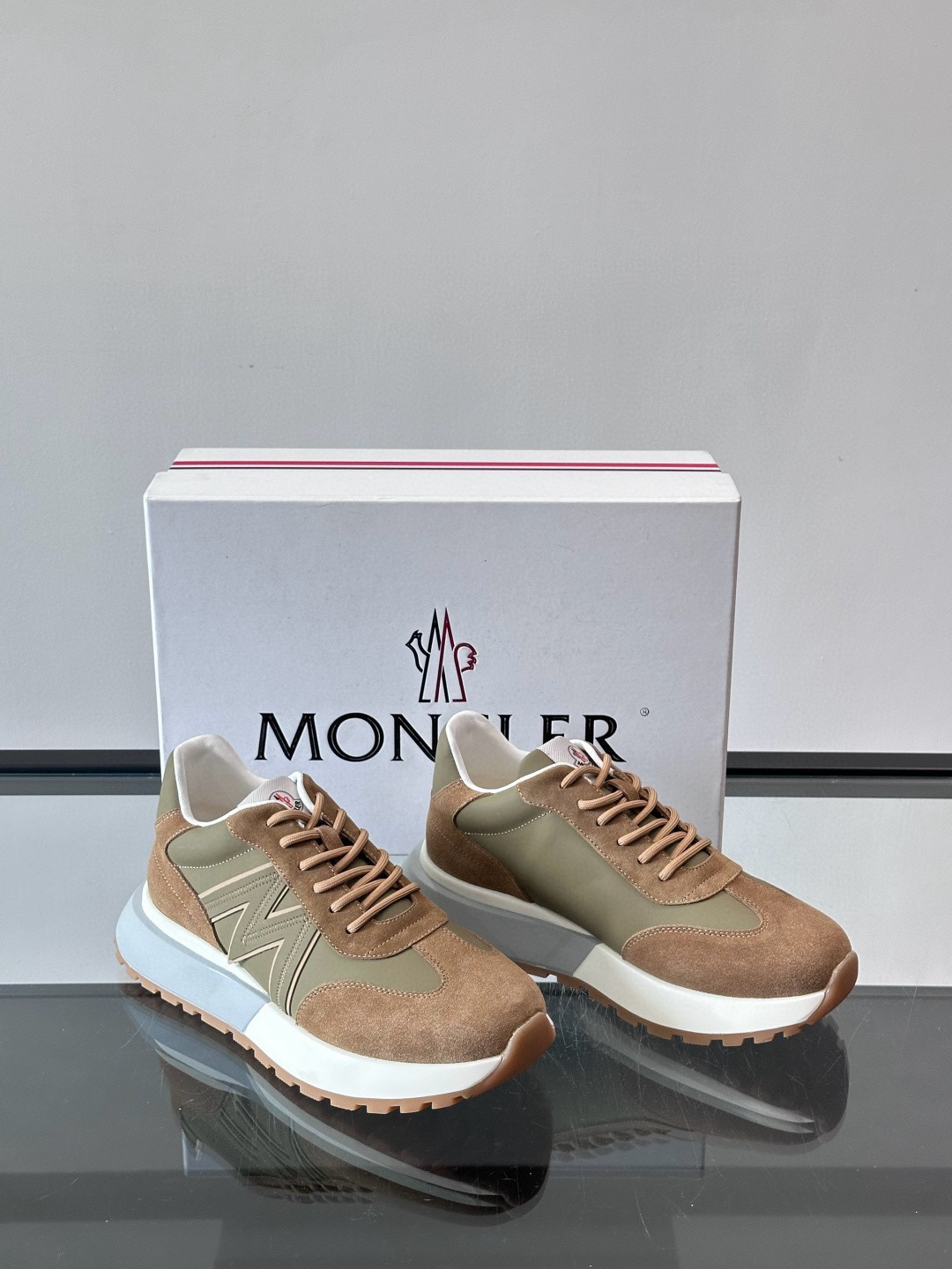 몽클레어 Moncler 스니커즈