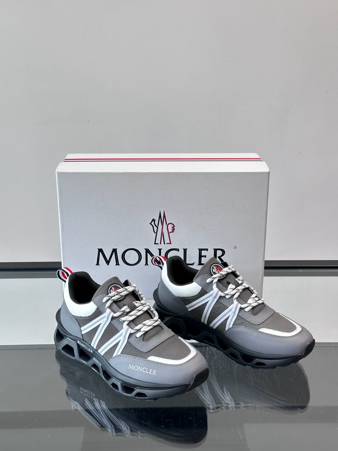 몽클레어 Moncler 스니커즈