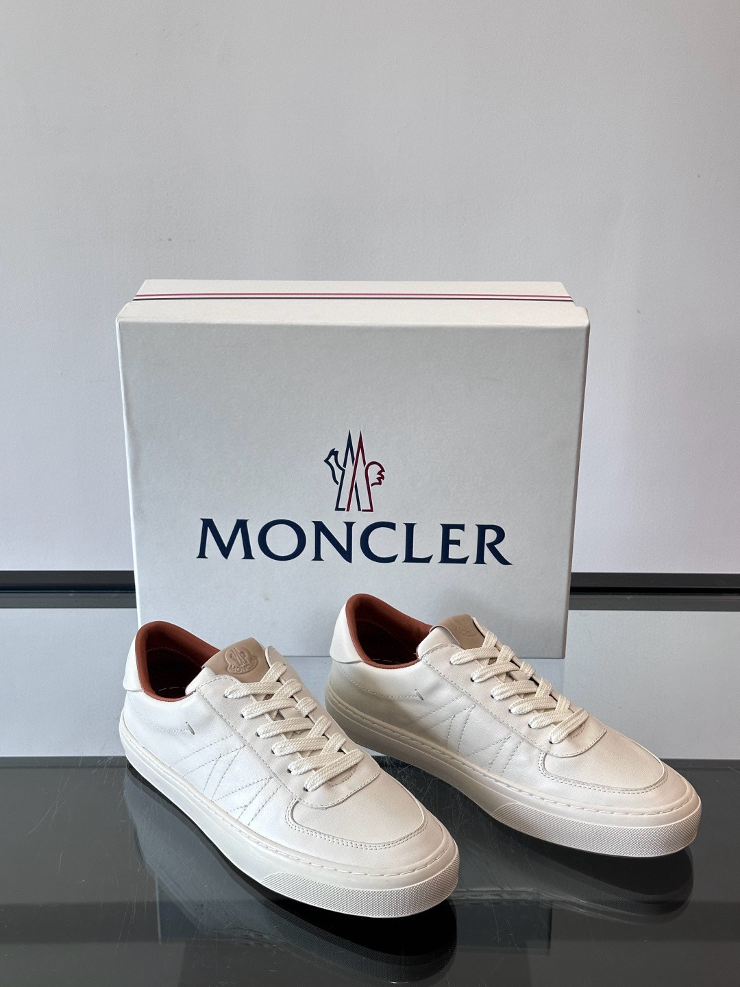 몽클레어 Moncler 스니커즈