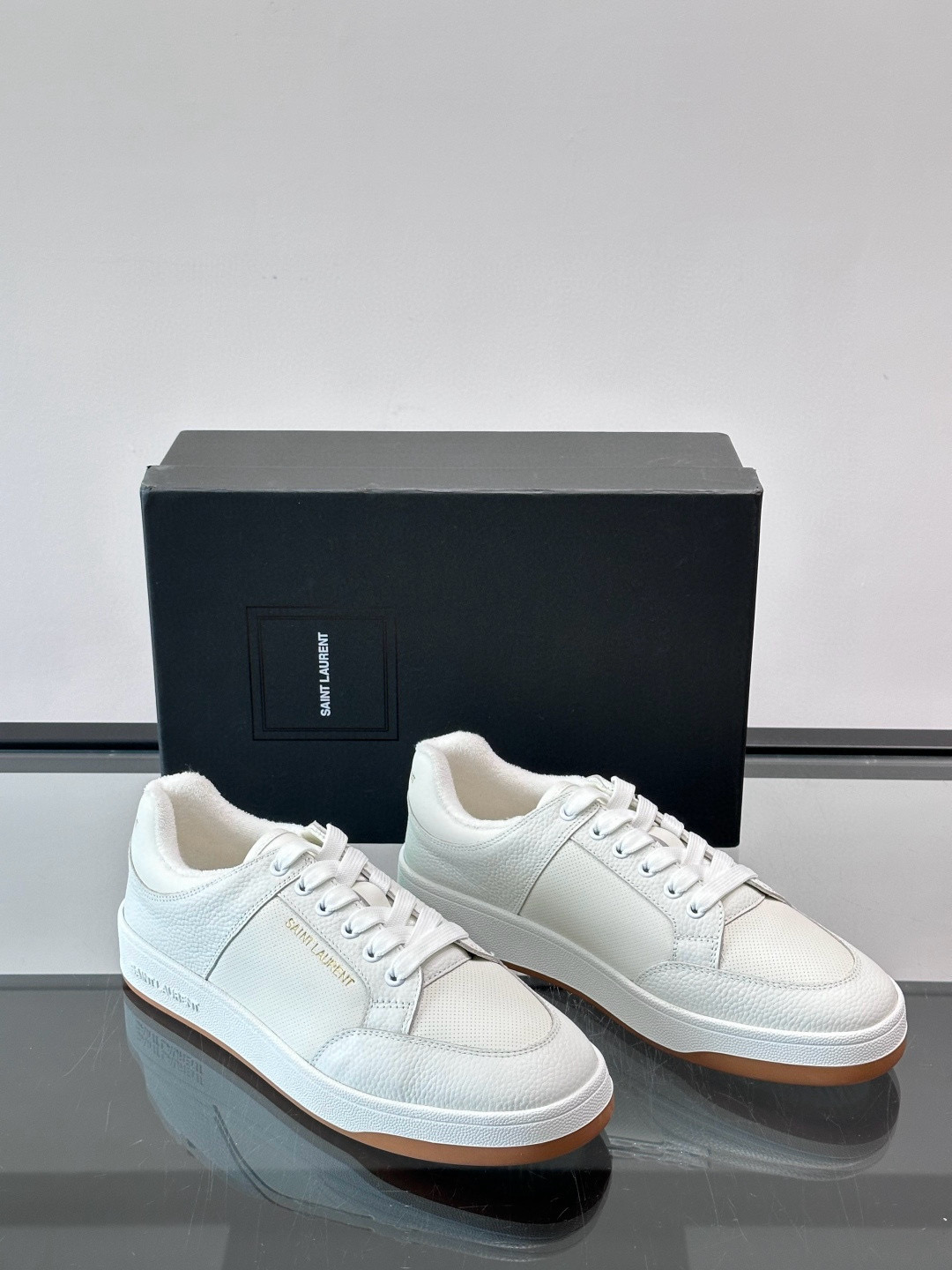 생로랑 Saint Laurent 스니커즈