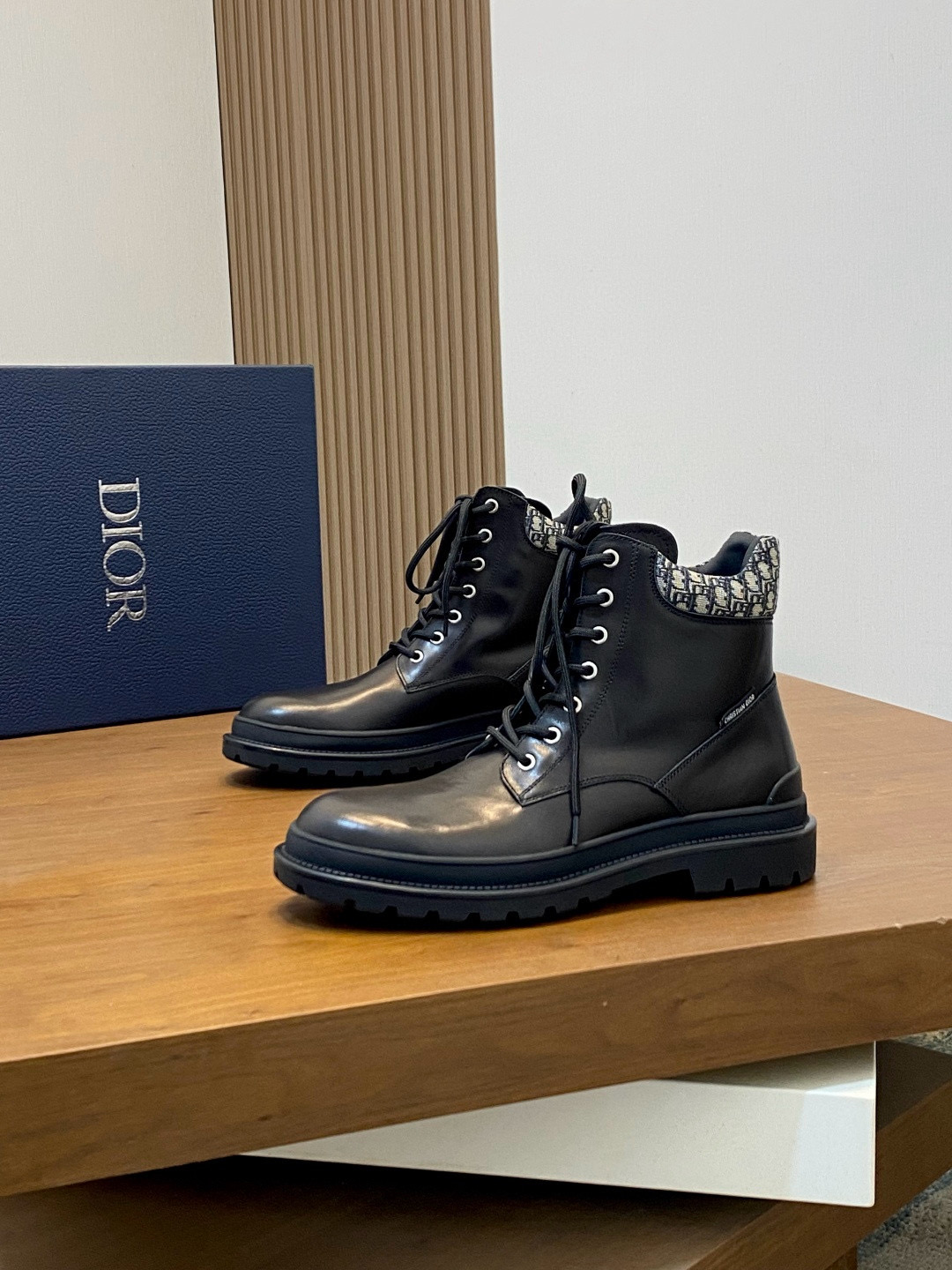 디올 Dior 부츠