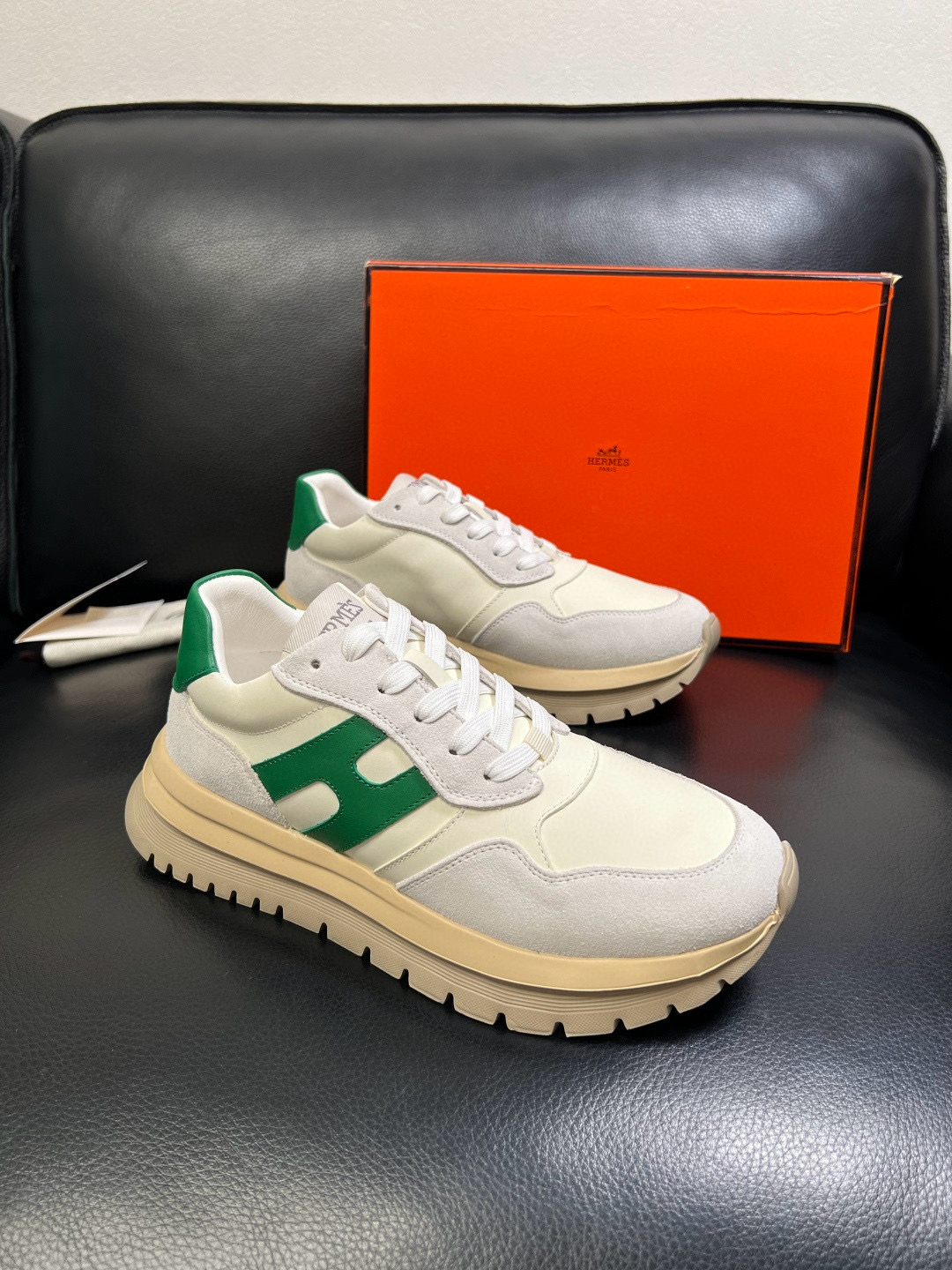 에르메스 Hermes 스니커즈