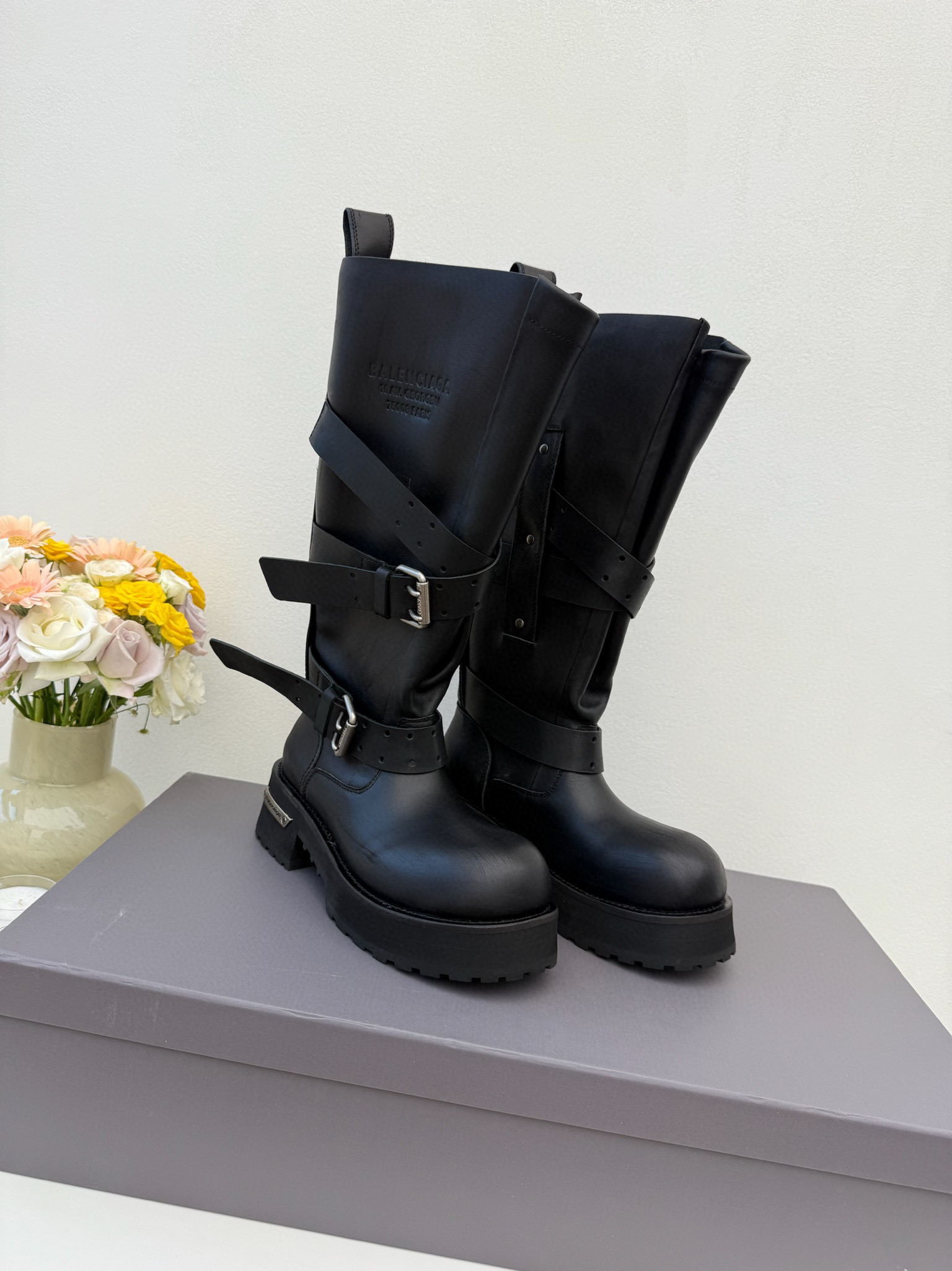 발렌시아가 Balenciaga Venom Boots by 부츠