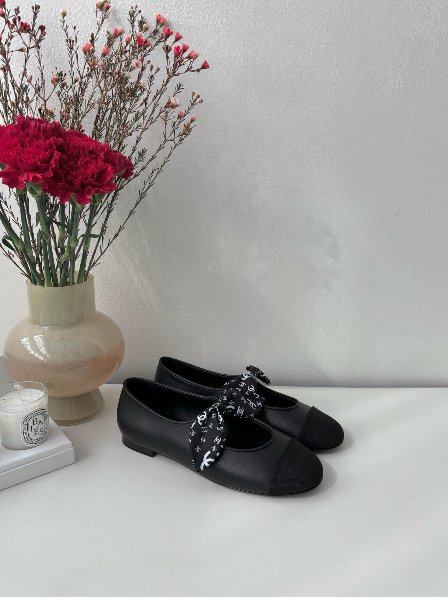 샤넬 CHANEL 25ss 플랫 Black