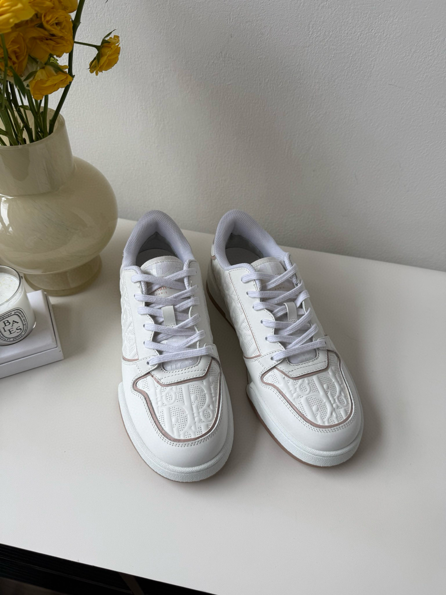 디올 Dior 스니커즈