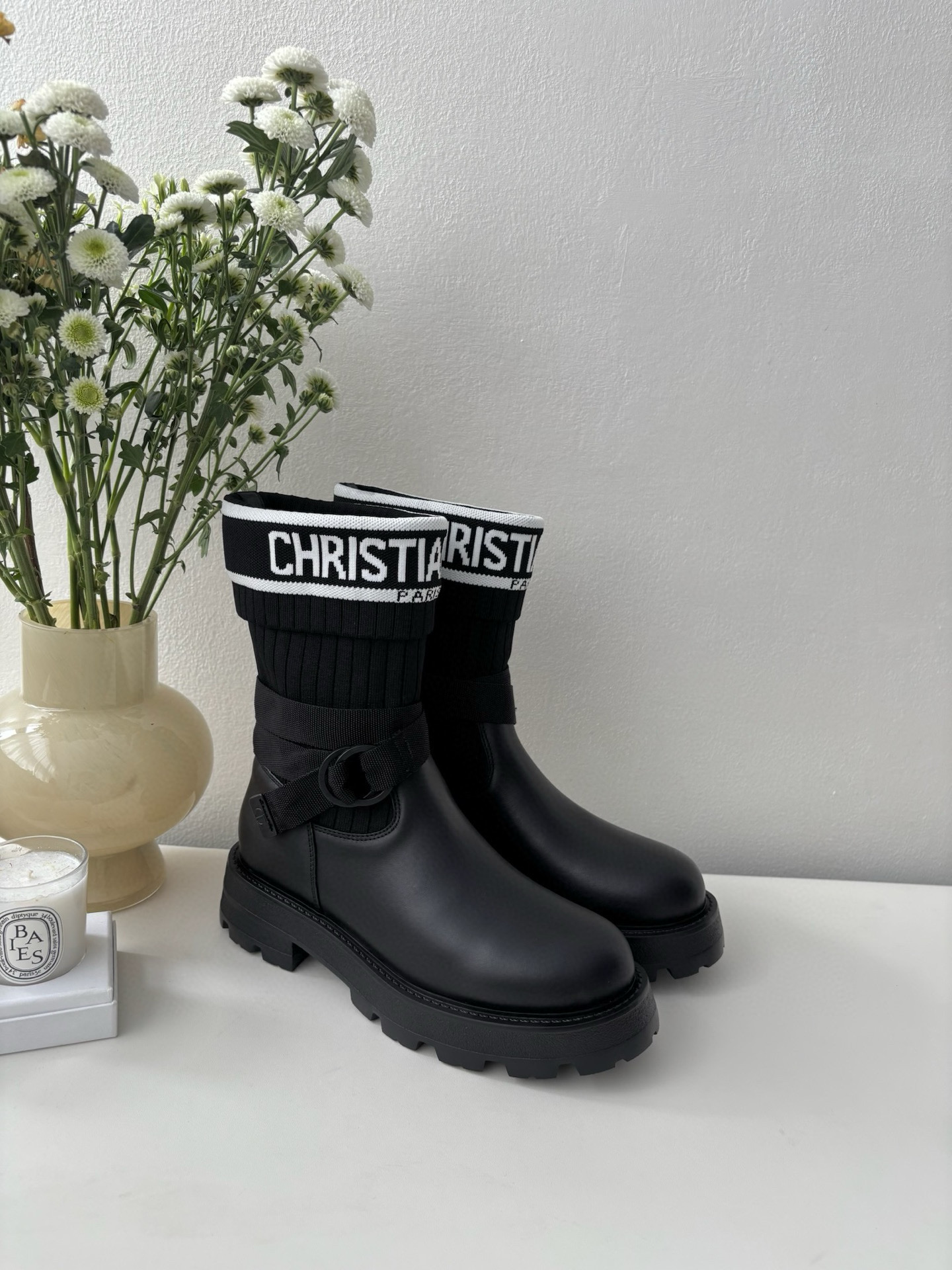 디올 Dior 앵클 부츠