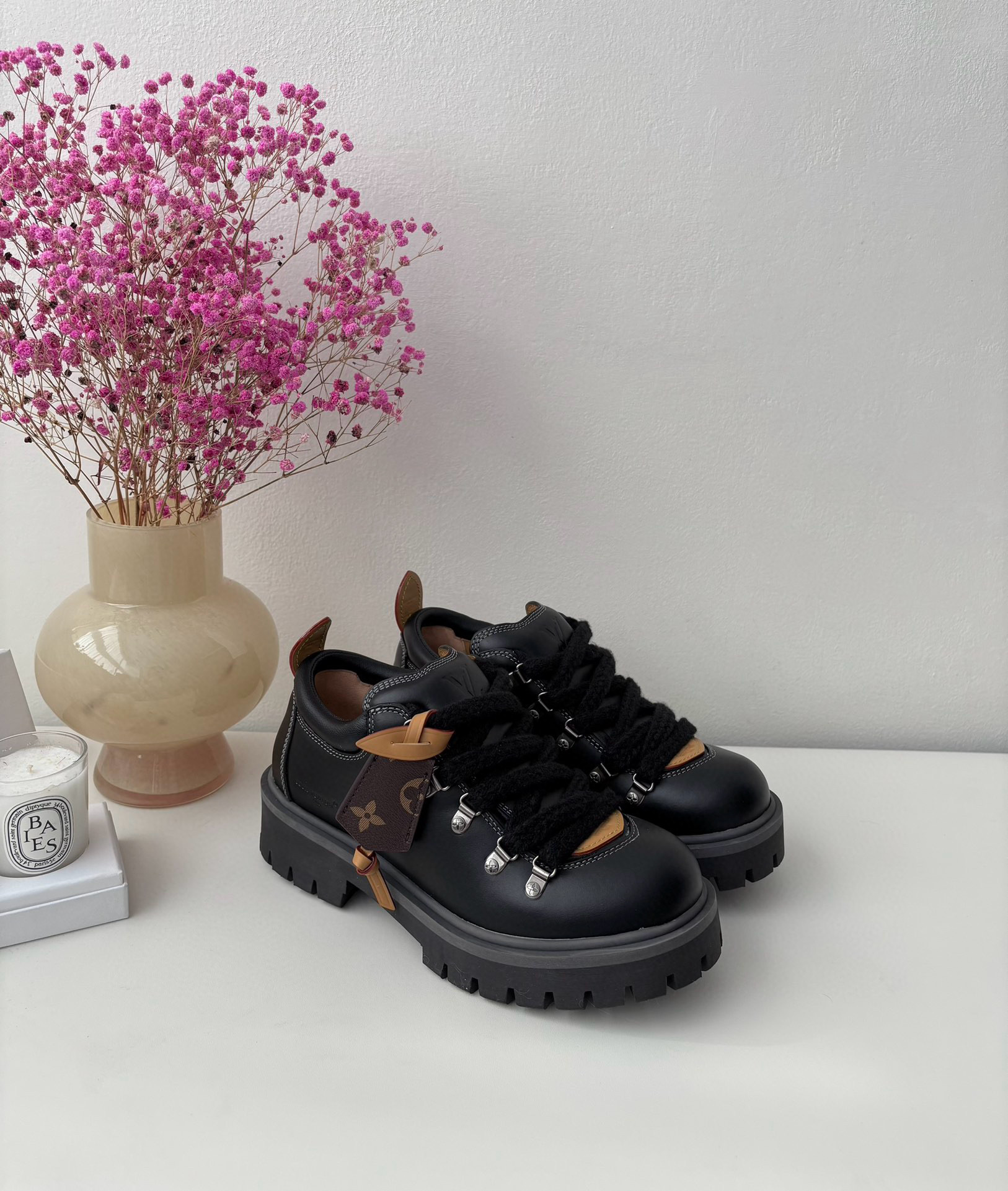 루이비통 Louis Vuitton Nigo Remix 스니커즈