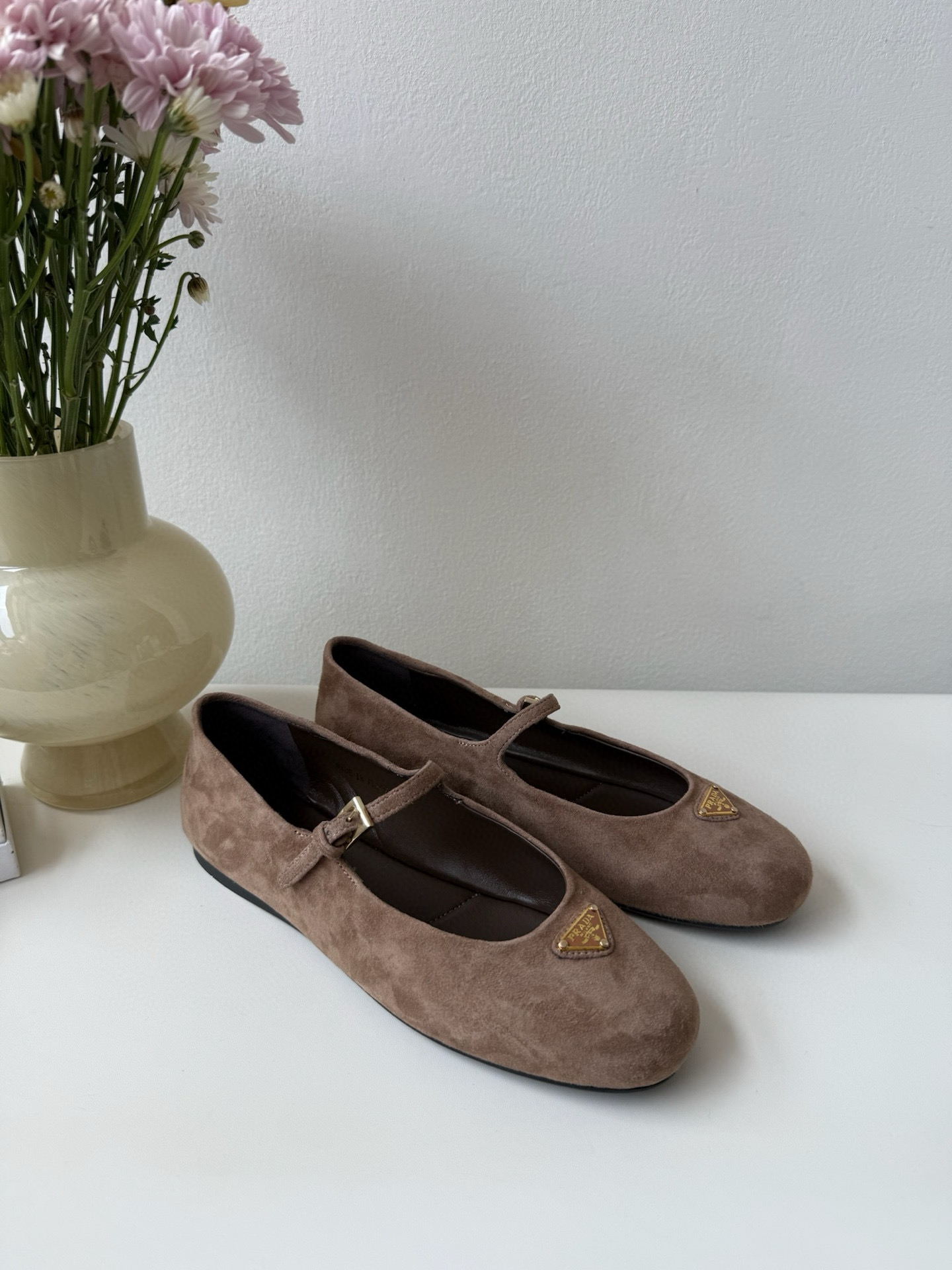 프라다 Prada 메리제인