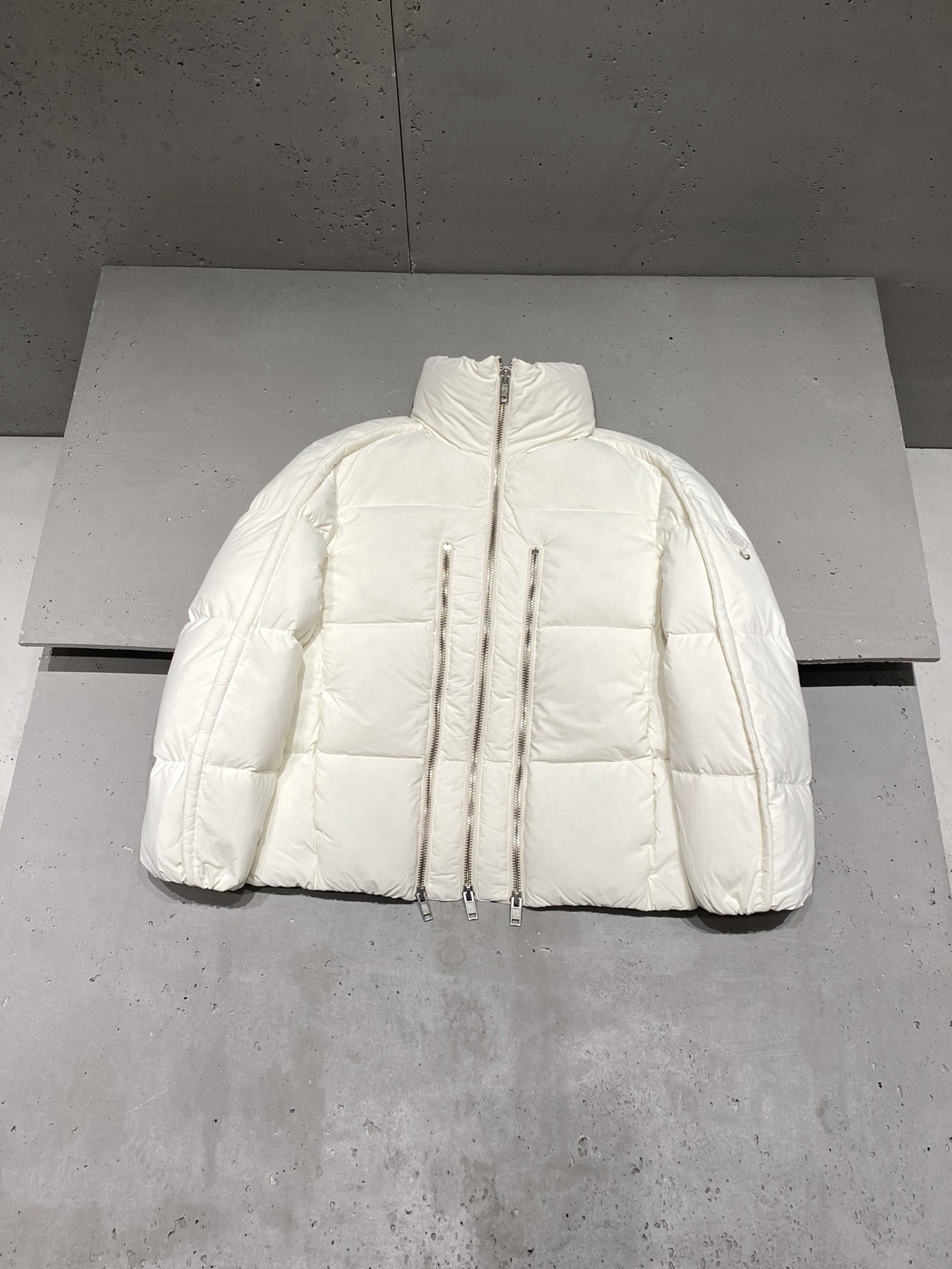 몽클레어 Moncler Genius * Willow Smith Yael 다운재킷