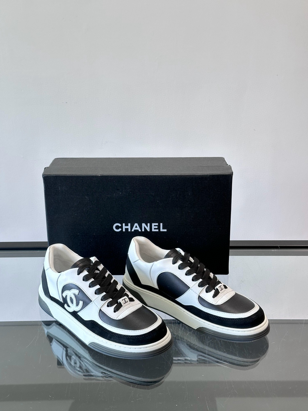 샤넬 CHANEL 스니커즈 Black