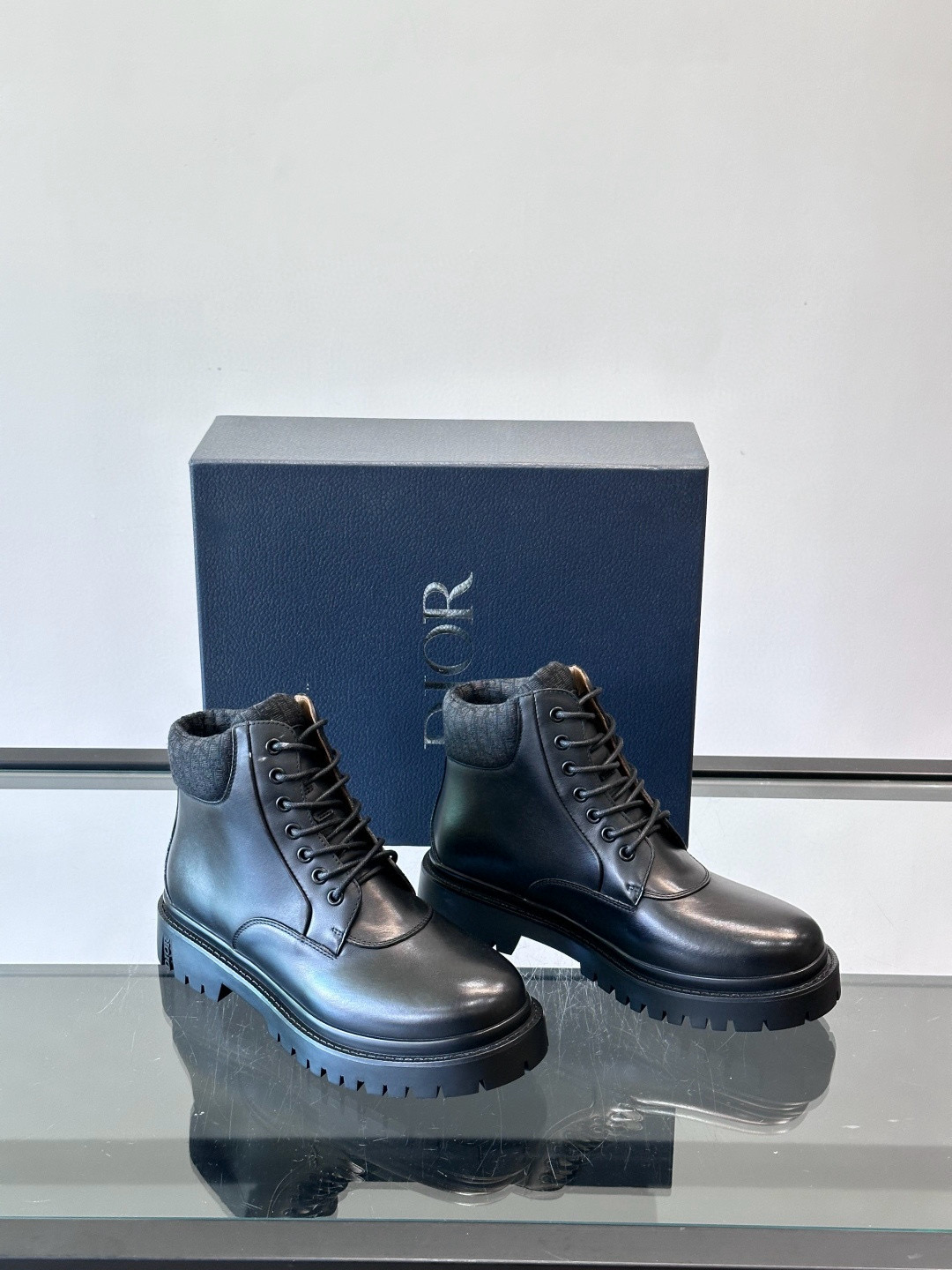 디올 Dior Explor 앵클 부츠