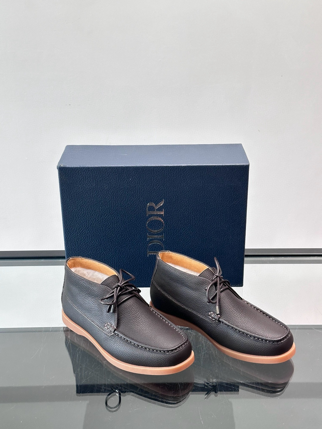 디올 Dior 앵클 부츠