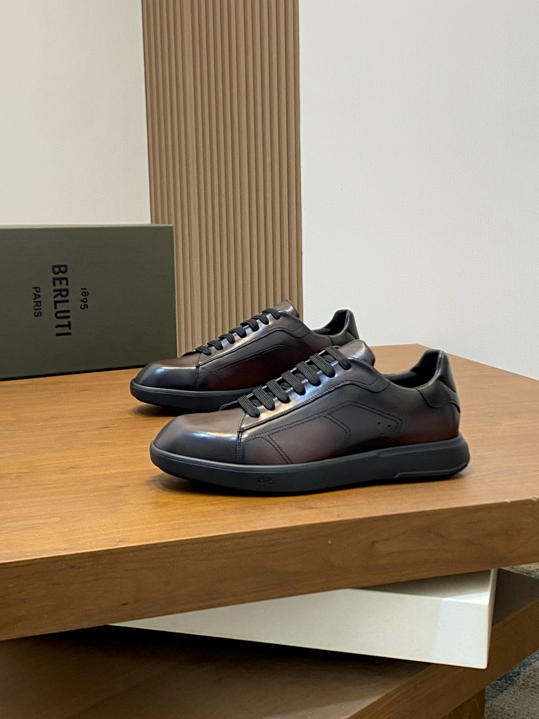 벨루티 Berluti 스니커즈