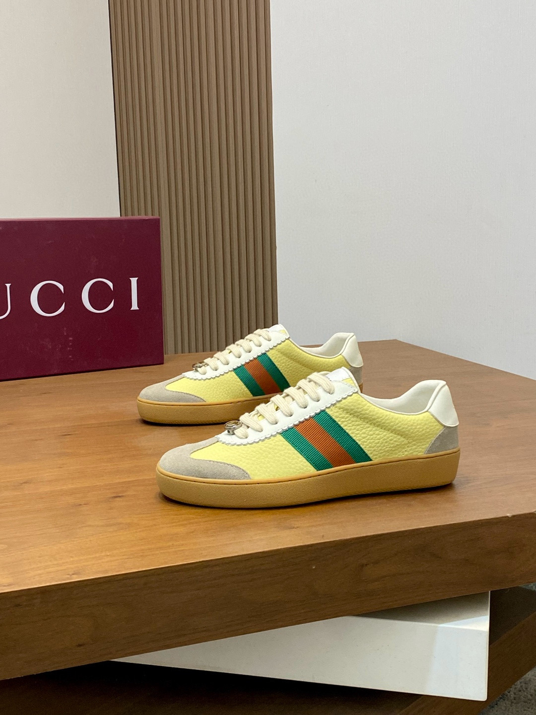 구찌 Gucci 스니커즈