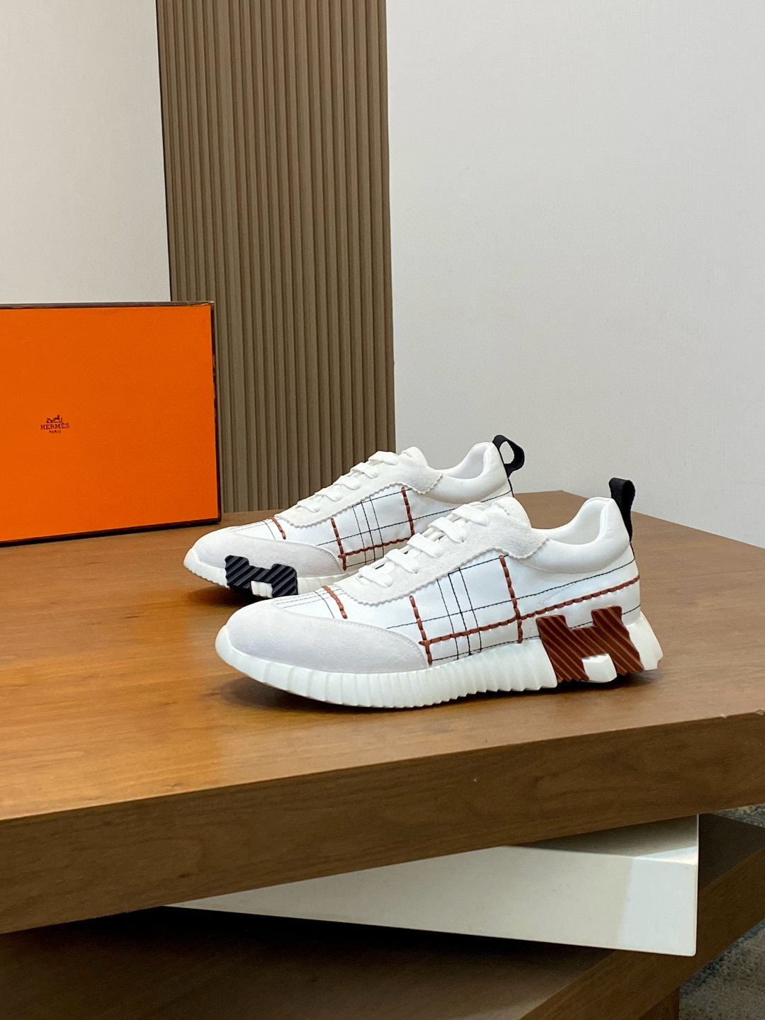 에르메스 Hermes 스니커즈