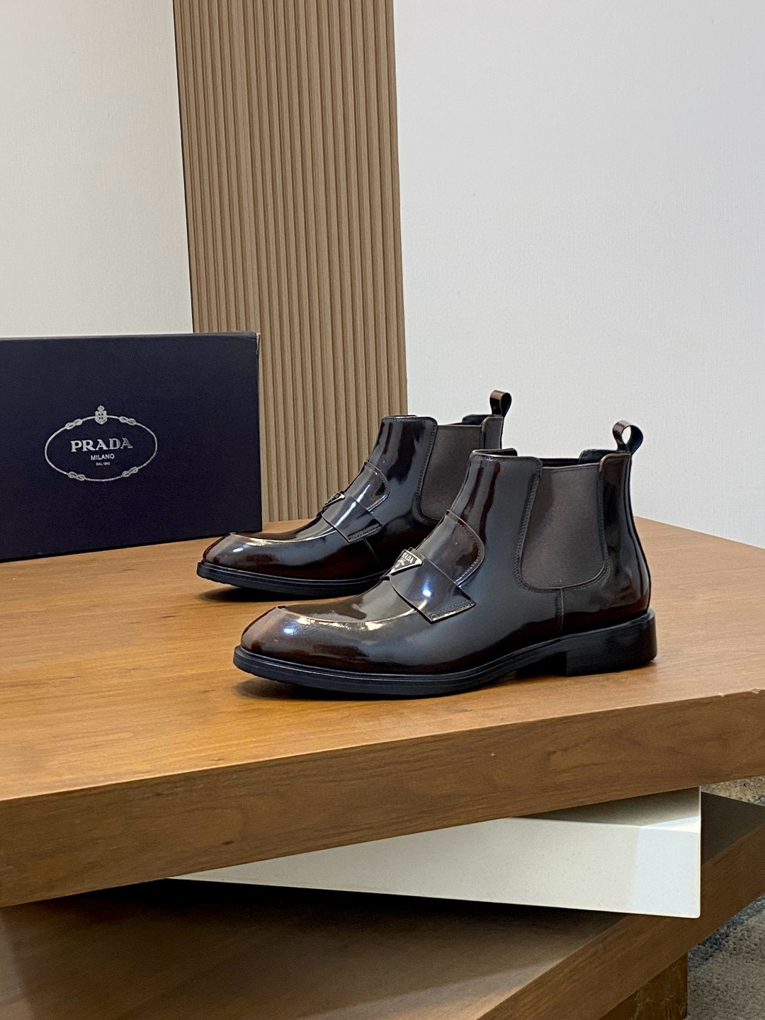 프라다 Prada 앵클 부츠