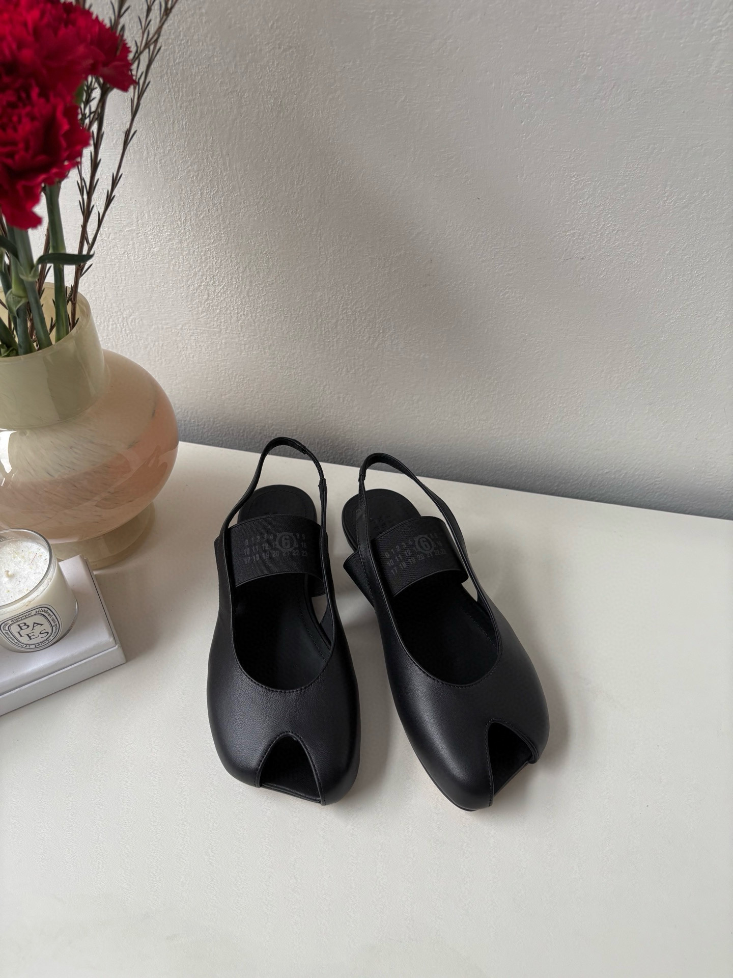 발렌시아가 Maison Margiela 샌들