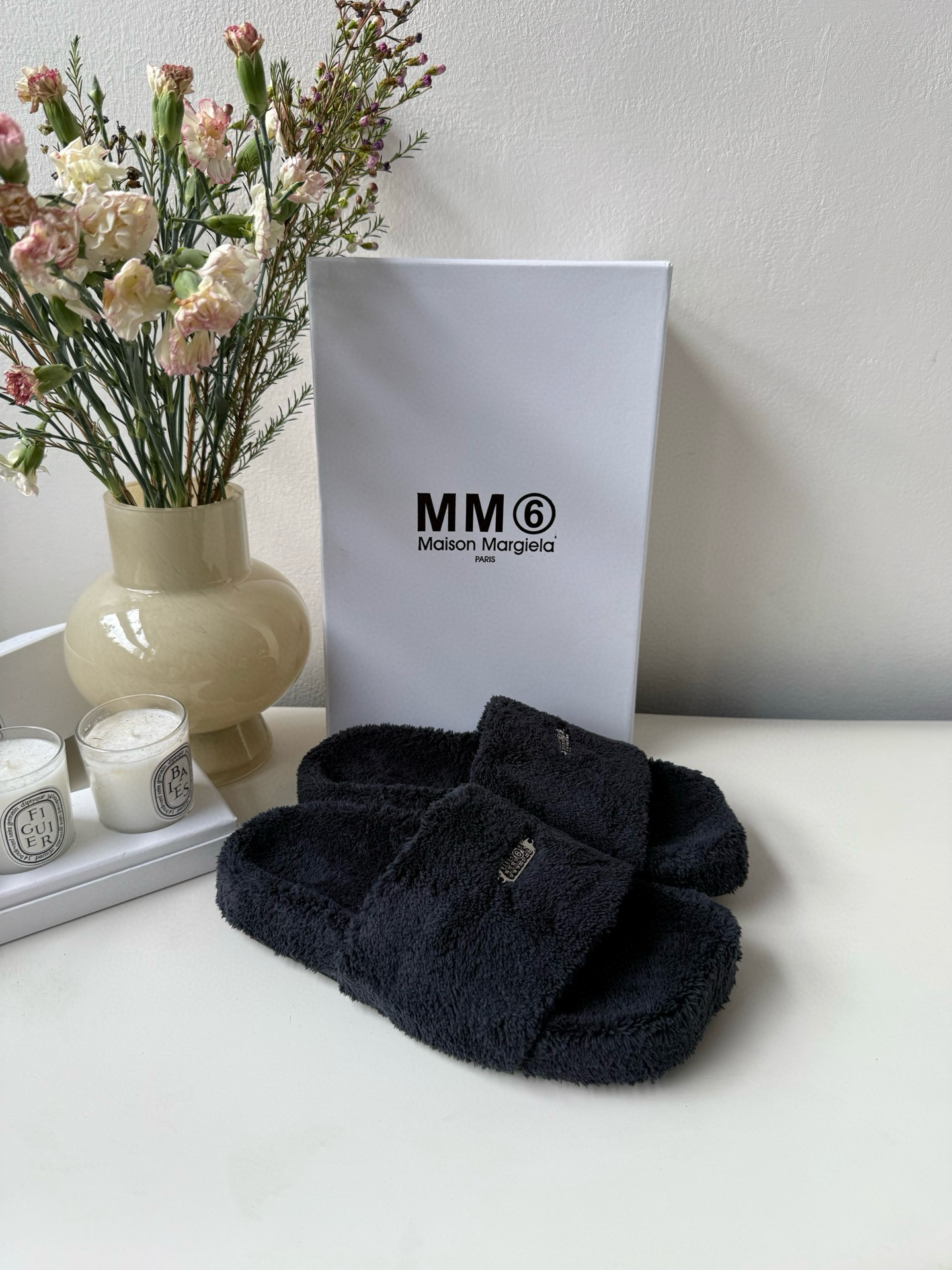 발렌시아가 Maison Margiela 슬리퍼 Black